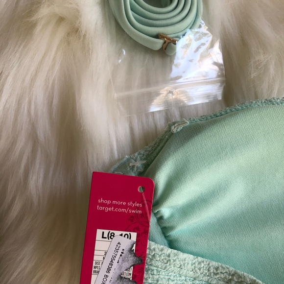 💝 Xhiliration bikini top - Picture 3 of 4